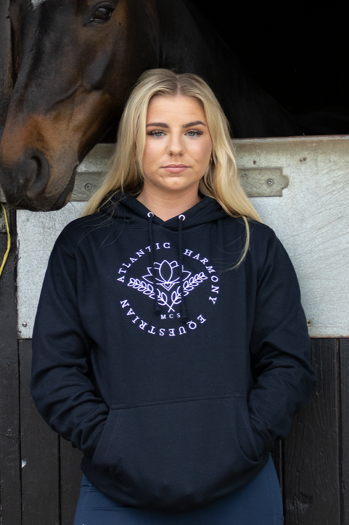 Equestrian sweatshirts 2024